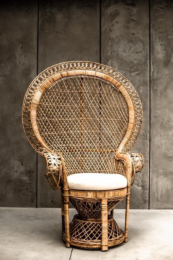 Chaise Paon rotin simple