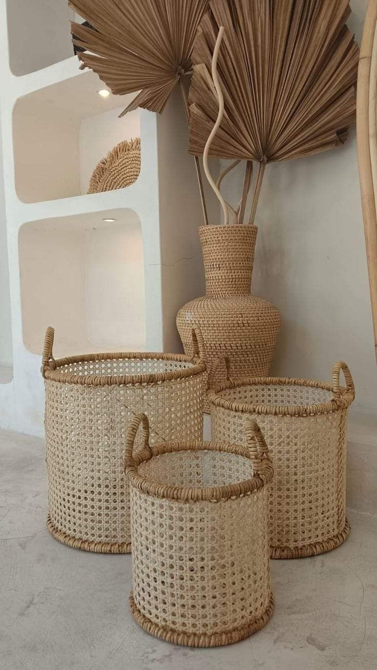 Serie paniers cannage rotin